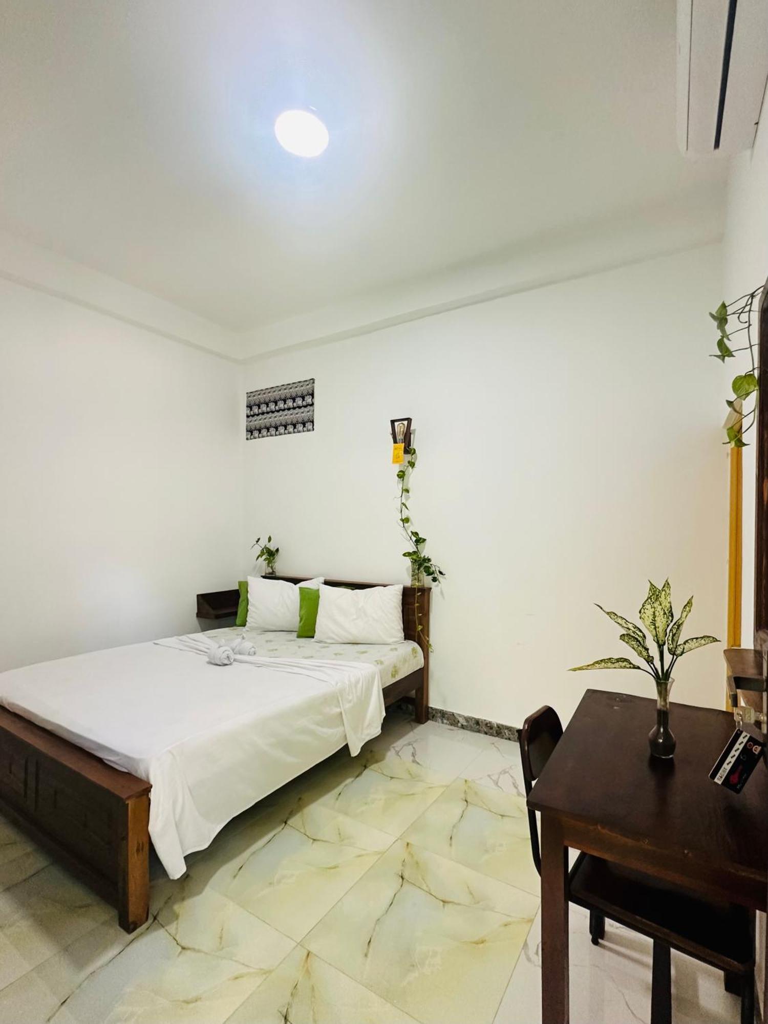 Jaya Villa - Near Airport Negombo Exteriör bild