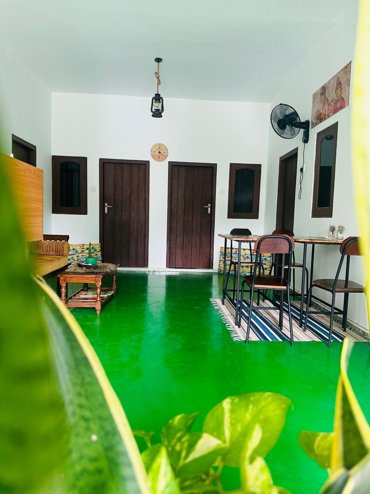 Jaya Villa - Near Airport Negombo Exteriör bild